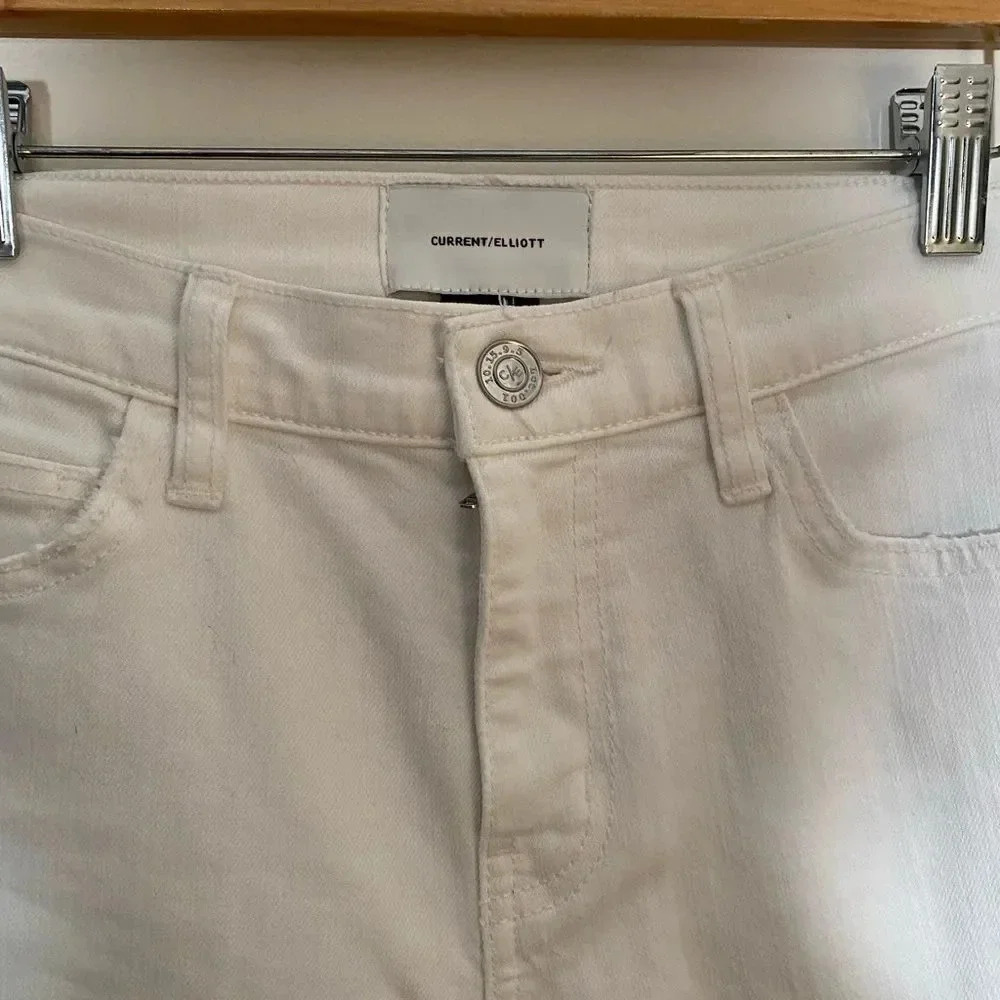 Current/Elliott White Stiletto Cut Jeans - Picture 8 of 9